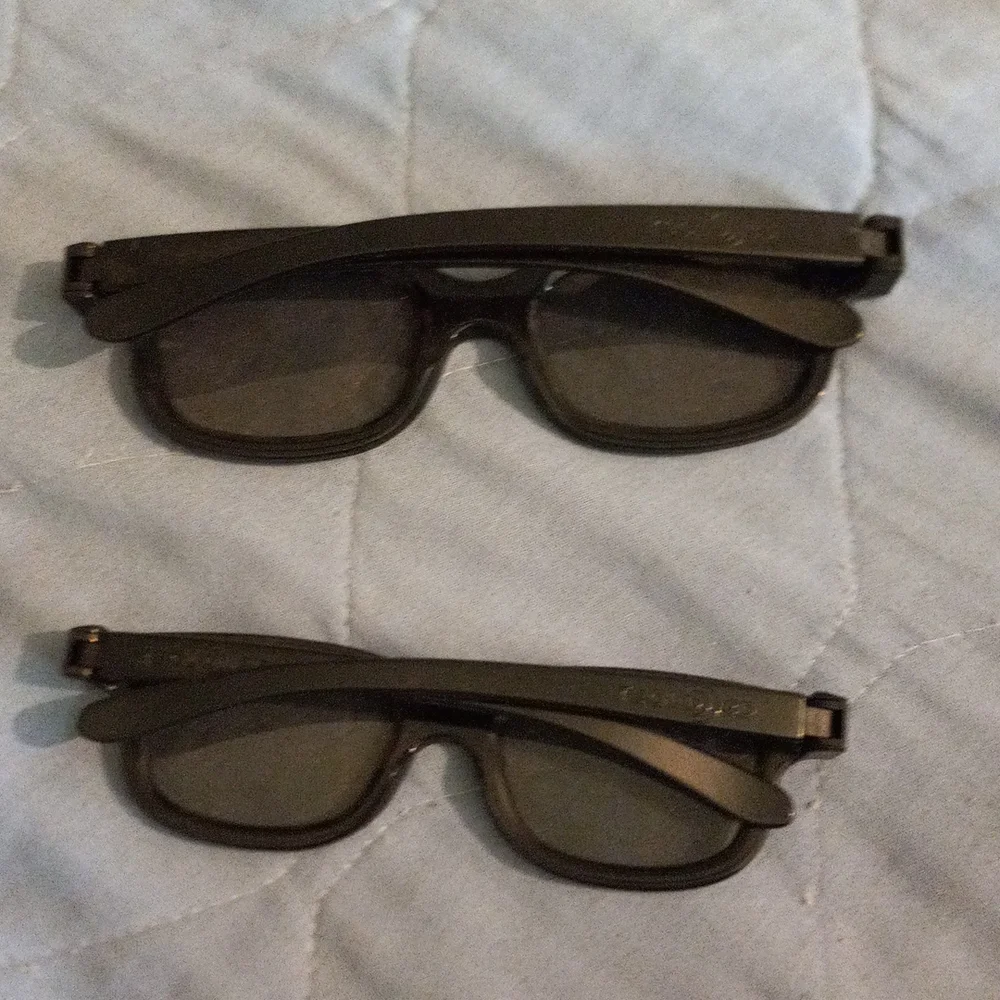 3d glasses 👓